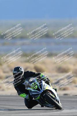 media/Dec-07-2025-CVMA (Sun) [[3e7d2de5dc]]/Race 15-Amateur Formula Open/